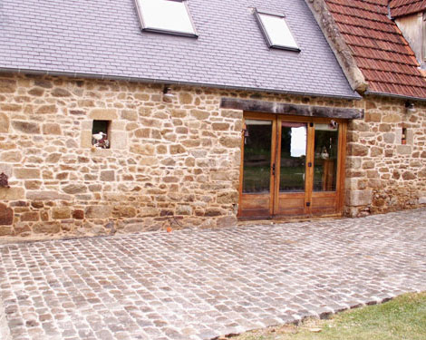 réalisation cour en pavé Guignen, réalisation cour en pavé Ille-et-Vilaine, réalisation cour en pavé 35